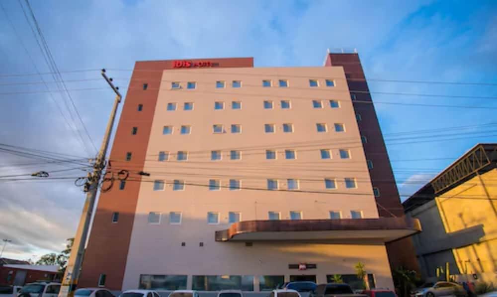 Ibis Petrolina Hotel Luaran gambar